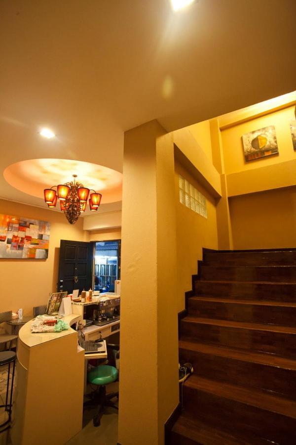 แอท โฮม แอท เชียงใหม่ Hotel ภายนอก รูปภาพ