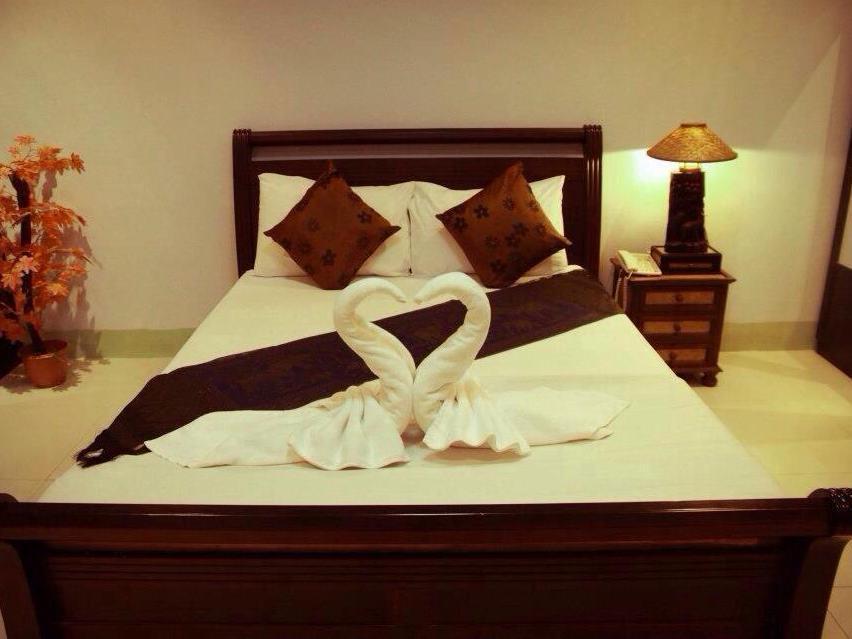 แอท โฮม แอท เชียงใหม่ Hotel ภายนอก รูปภาพ